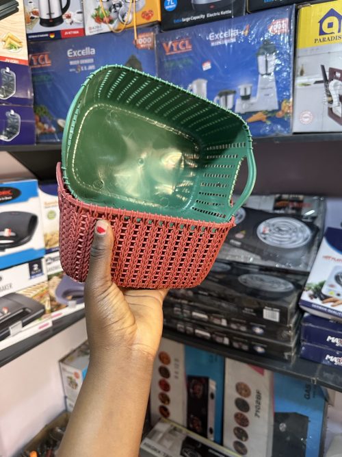 Plastic Wooven basket -1 piece