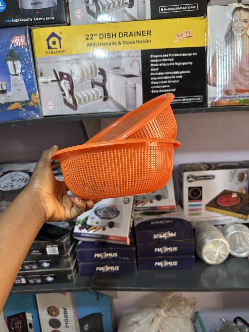 Plastic sieve orange - 1 piece
