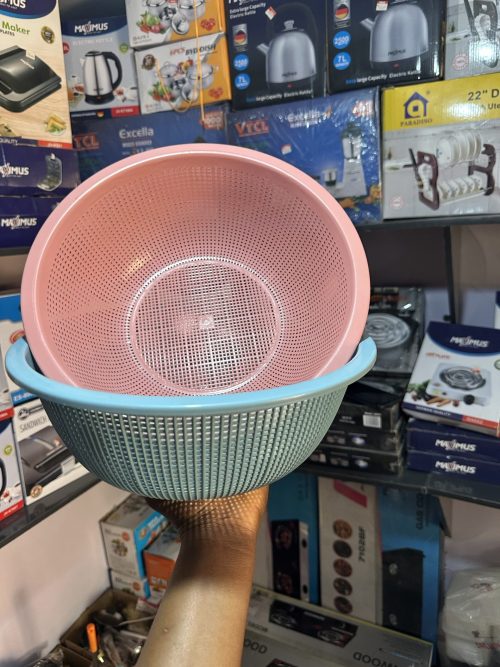 img_4612 Amaze plastic sieve big size- 1 piece