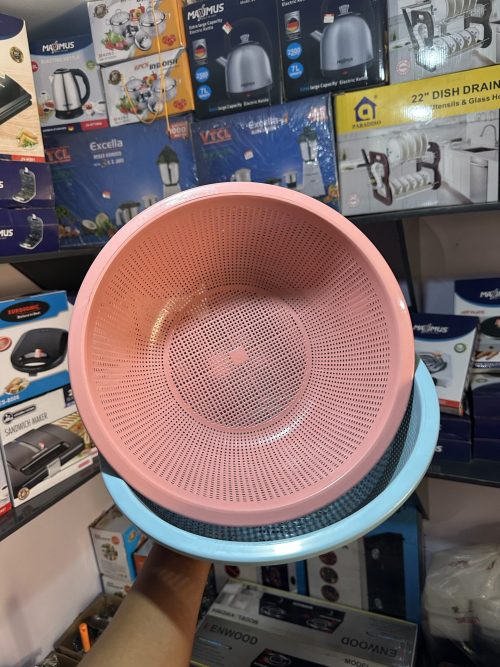 img_4616 Amaze plastic sieve big size- 1 piece