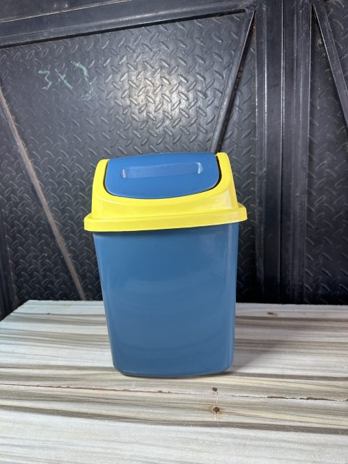 SMP Plastic Dustbin with cover - ST06-O