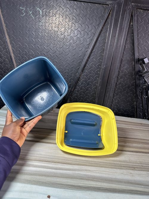 SMP Plastic Dustbin with cover - ST06-O